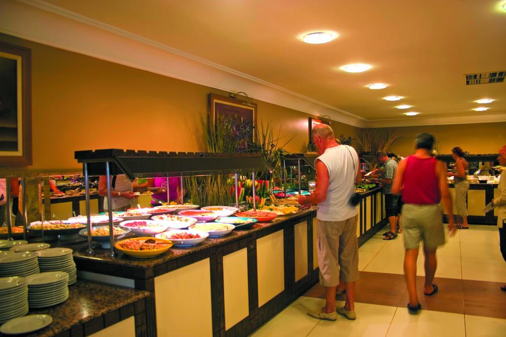 Aska Costa Holiday Club Side Bagian luar foto