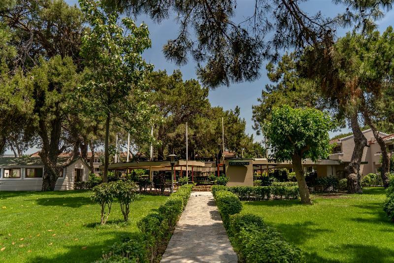 Aska Costa Holiday Club Side Bagian luar foto
