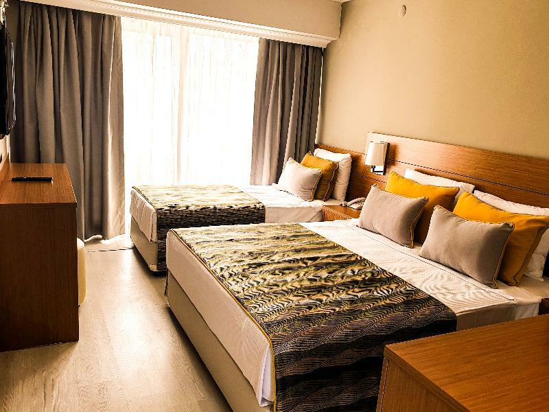 Aska Costa Holiday Club Side Bagian luar foto