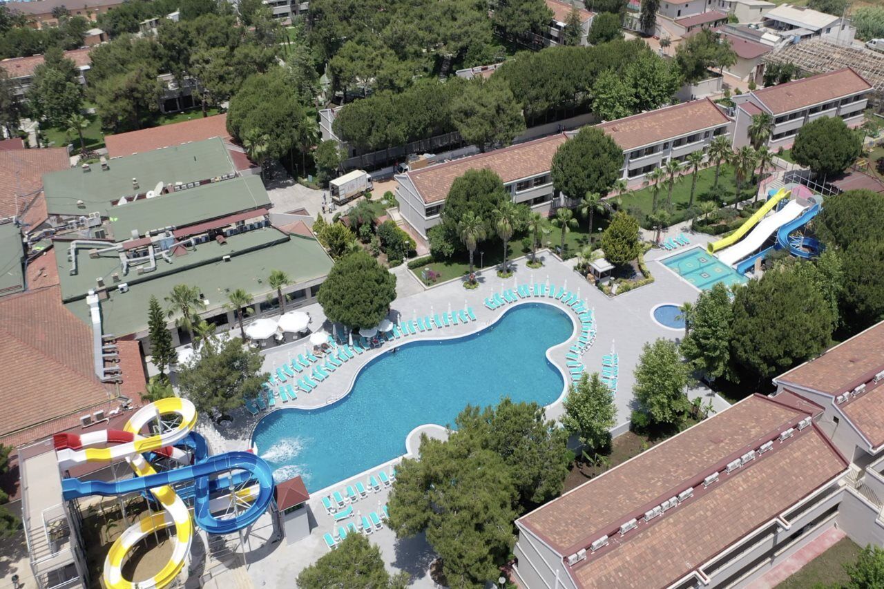 Aska Costa Holiday Club Side Bagian luar foto